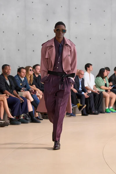 Look 38